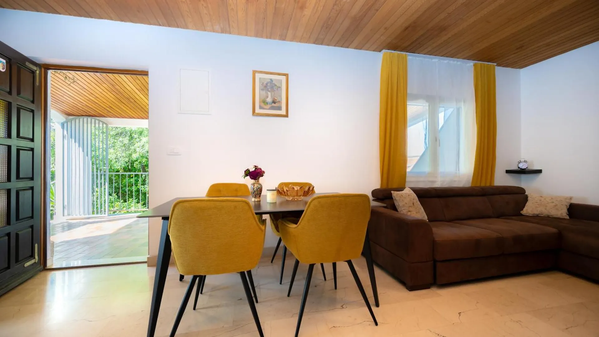 Villa Lahor With Private Pool Seget Vranjica