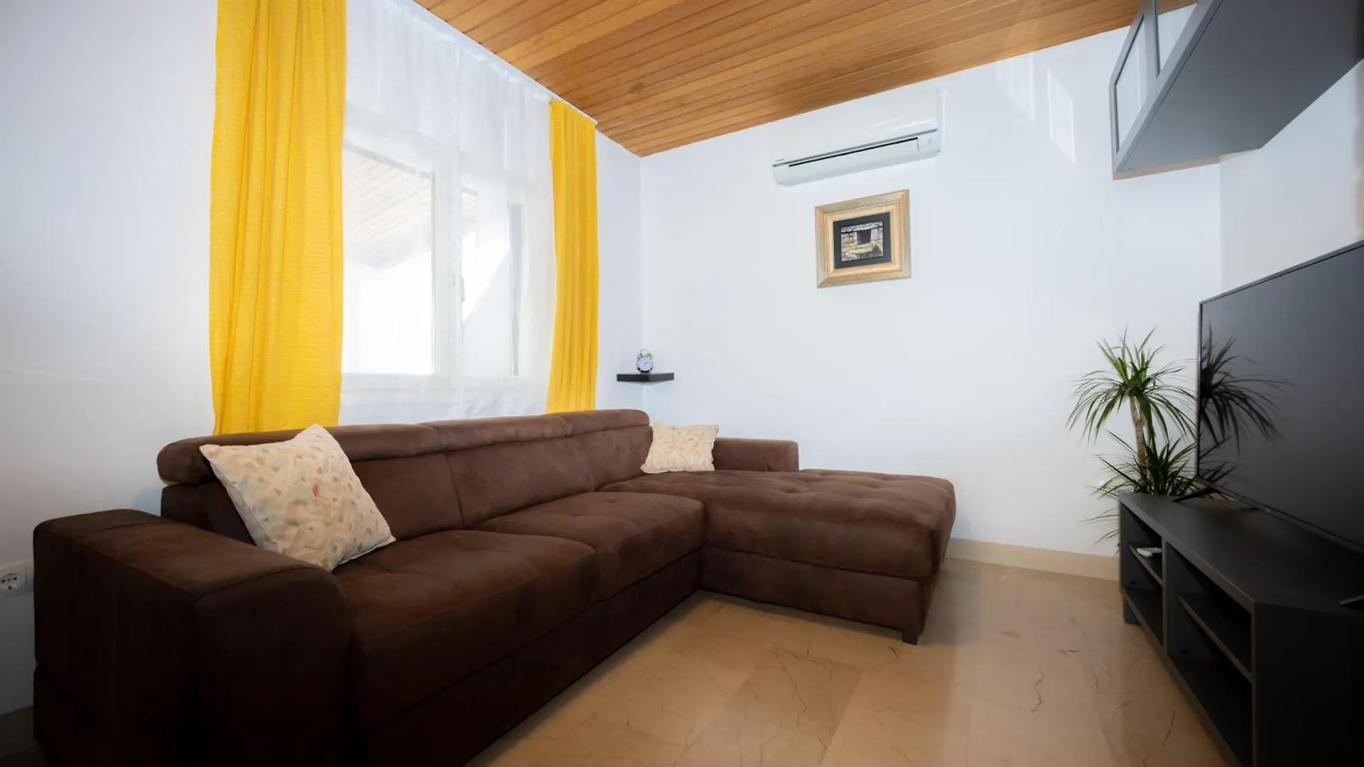 Villa Lahor With Private Pool Seget Vranjica Croatia