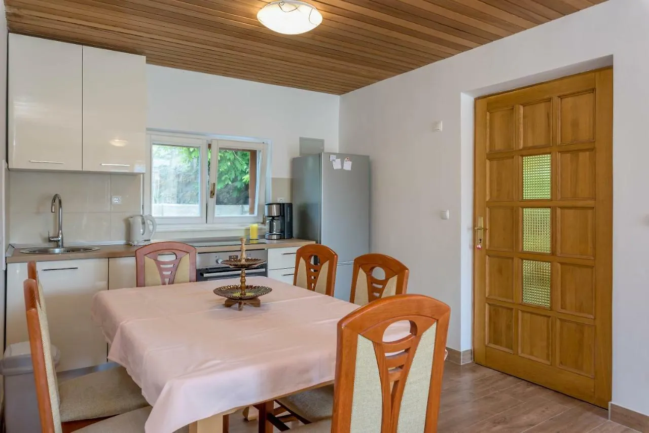 Villa Lahor With Private Pool Seget Vranjica